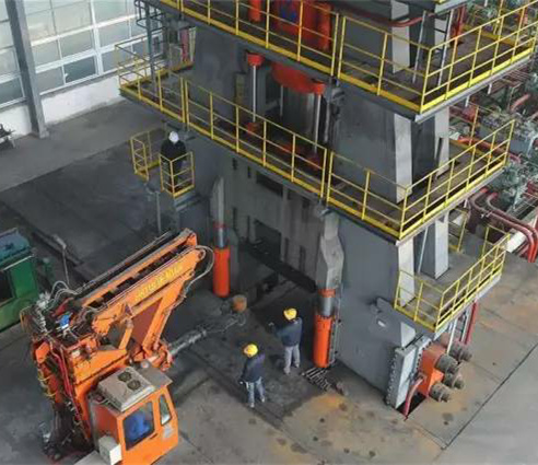 鋅合金壓鑄廠富的富死，窮的等死